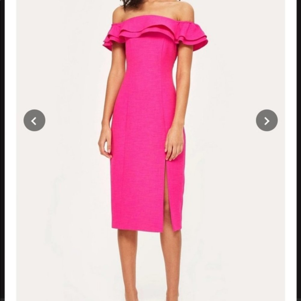 Topshop Womens off the shoulder dress. Size 12 Hot Pink. Gorgeous dress !